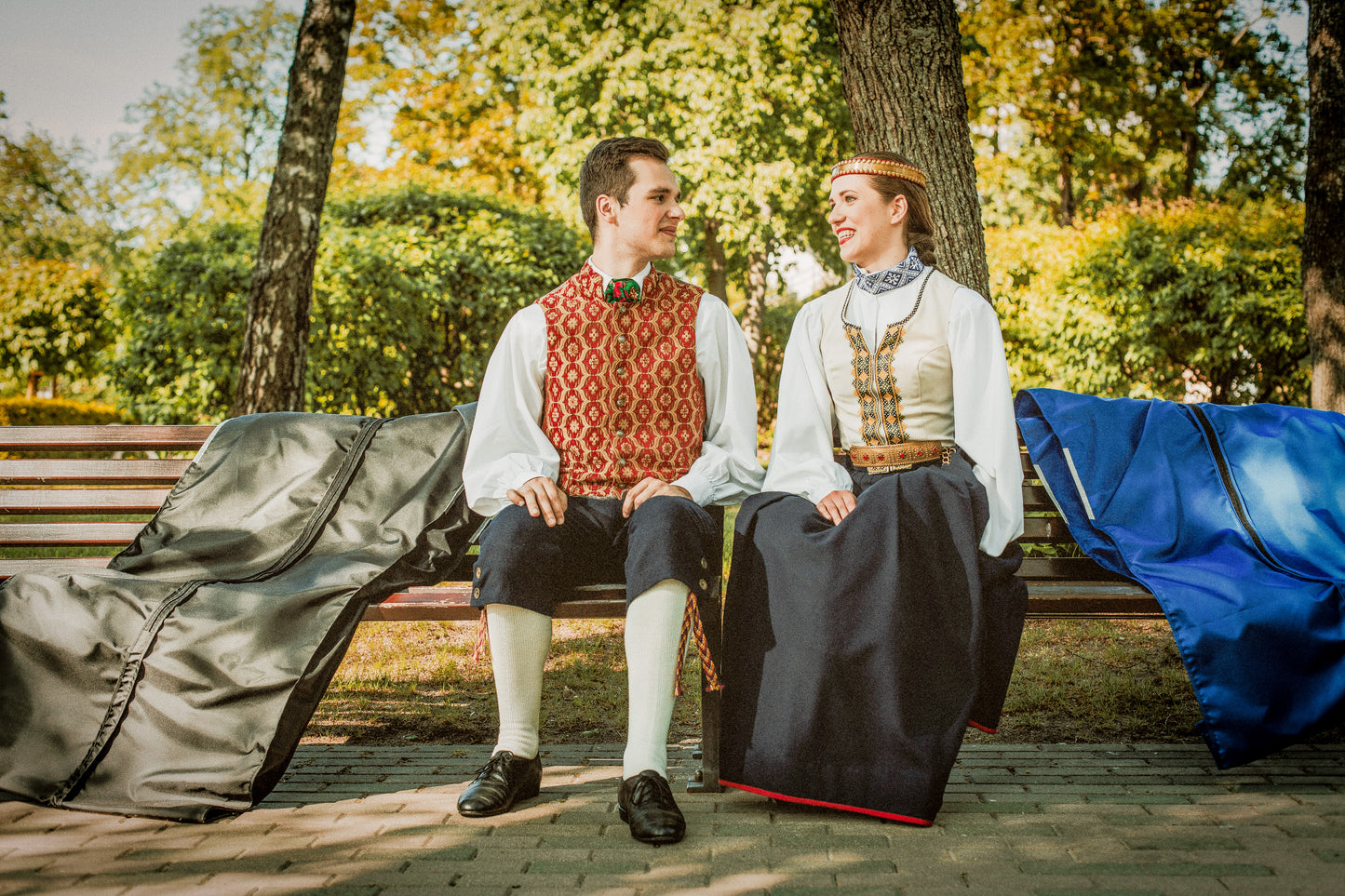 Black SIMPLE+ wide bag