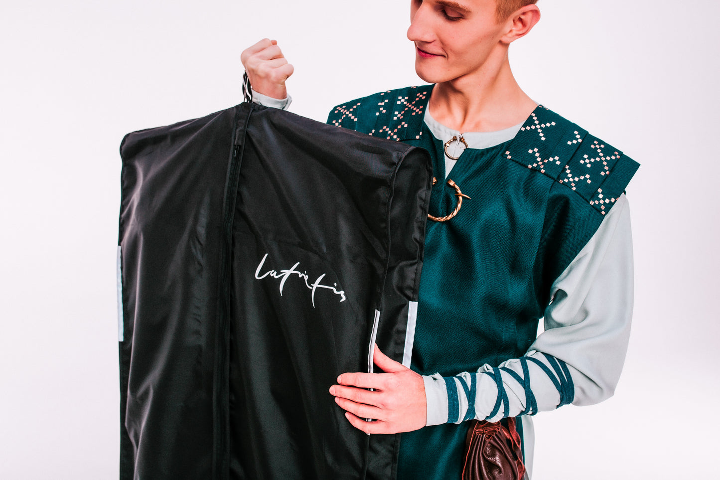 Black SIMPLE+ wide bag